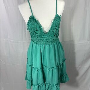 Available by Angela Fashion Elegant Green Lace Dress Size L